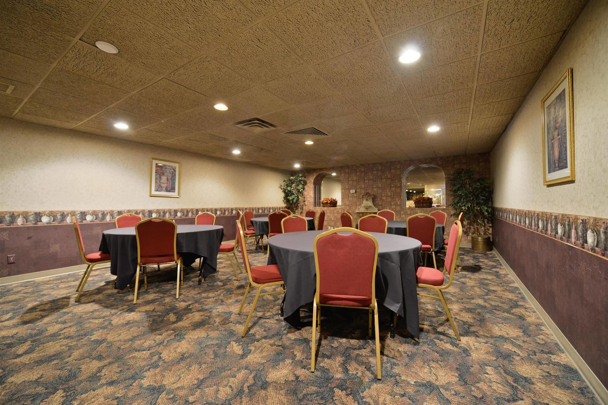 Best Western Plus La Porte Hotel & Conference Center المظهر الخارجي الصورة